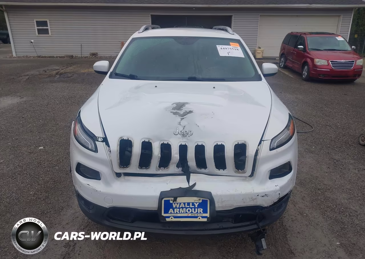 2015 Jeep Cherokee Latitude VIN:1C4PJMCB0FW515201 - 13