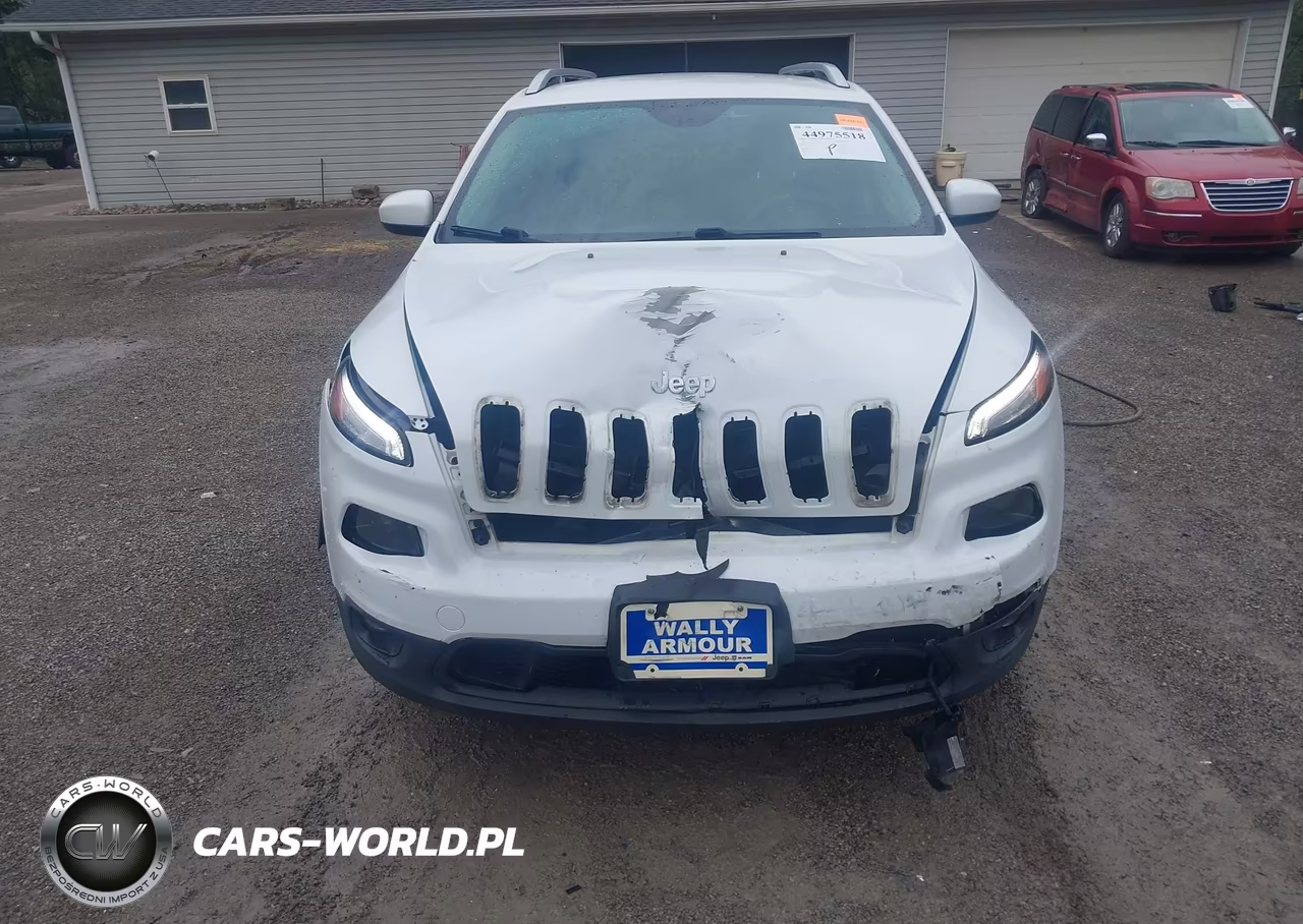 2015 Jeep Cherokee Latitude VIN:1C4PJMCB0FW515201 - 6