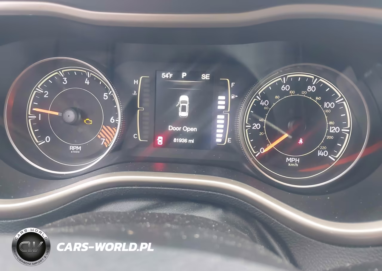2015 Jeep Cherokee Latitude VIN:1C4PJMCB0FW515201 - 7