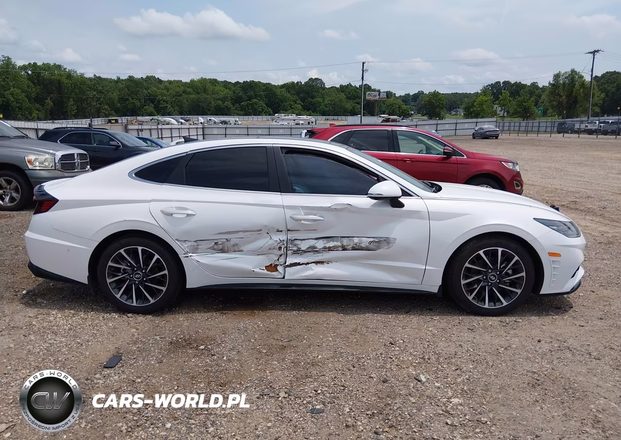 2022 Hyundai Sonata Limited VIN:KMHL34J25NA204608 - 13
