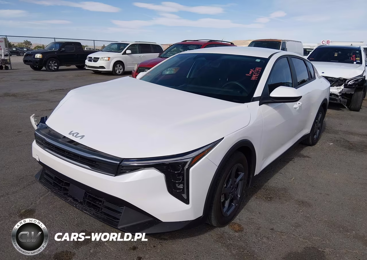 2025 Kia K4 Lxs VIN:3KPFT4DE7SE197466 - 2
