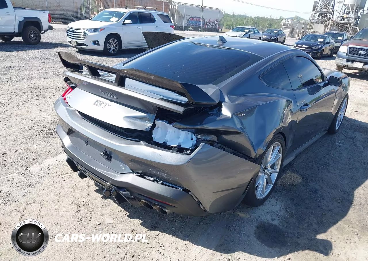 2025 Ford Mustang Gt Premium Fastback VIN:1FA6P8CF7S5413680 - 18