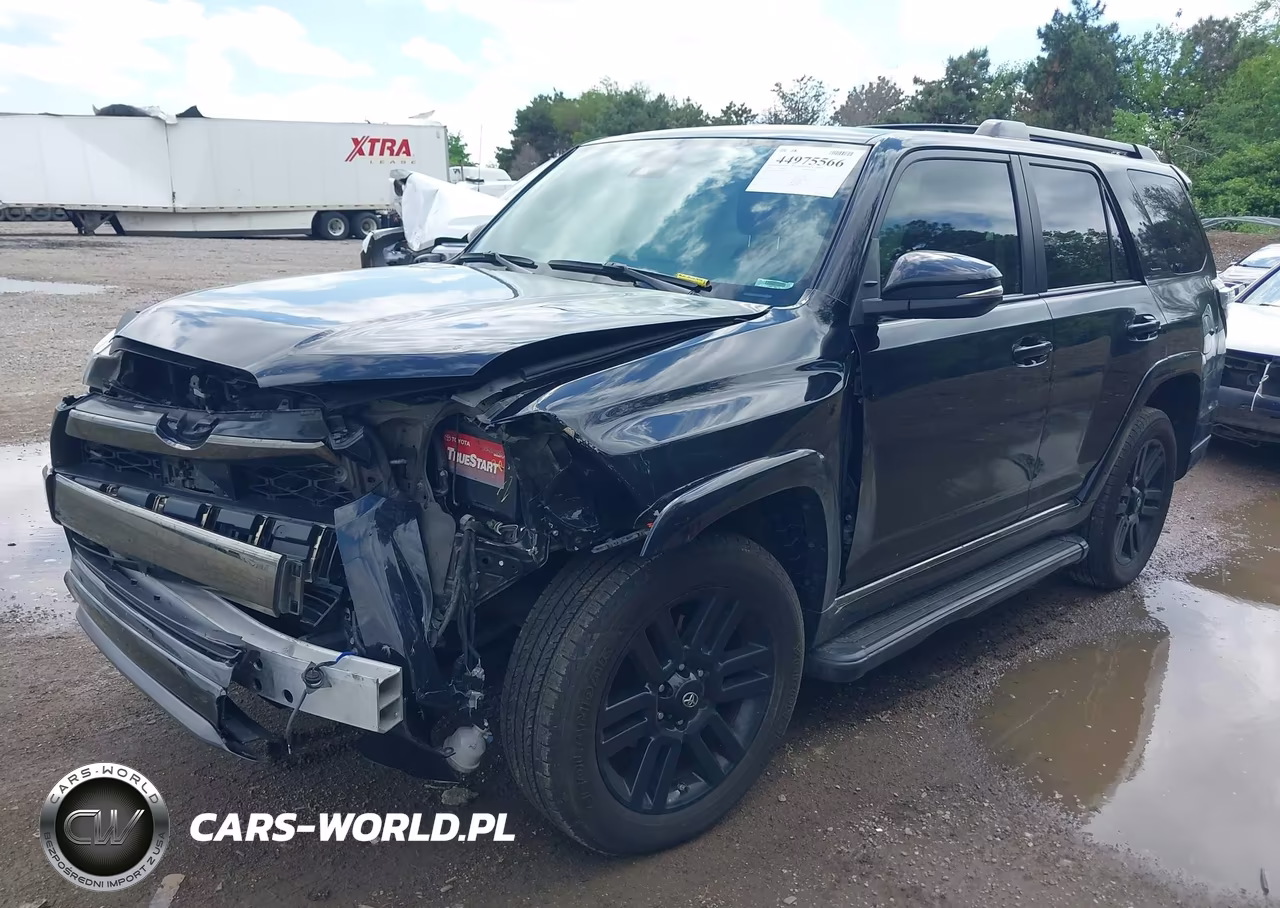 2020 Toyota 4Runner Nightshade Special Edition VIN:JTEBU5JR4L5739690 - 2