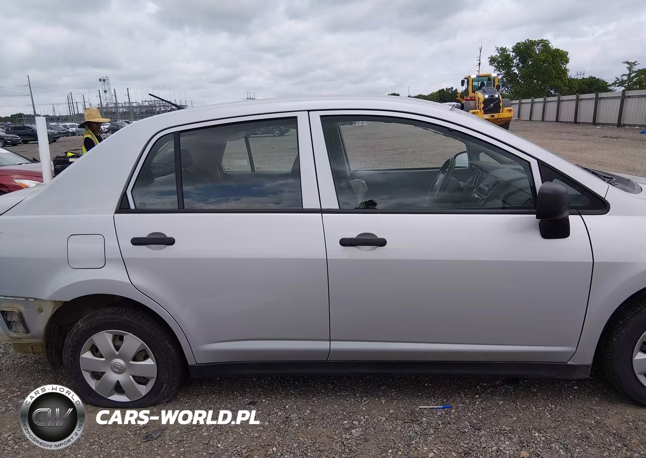 2010 Nissan Versa 1.6 VIN:3N1CC1AP0AL414635 - 14