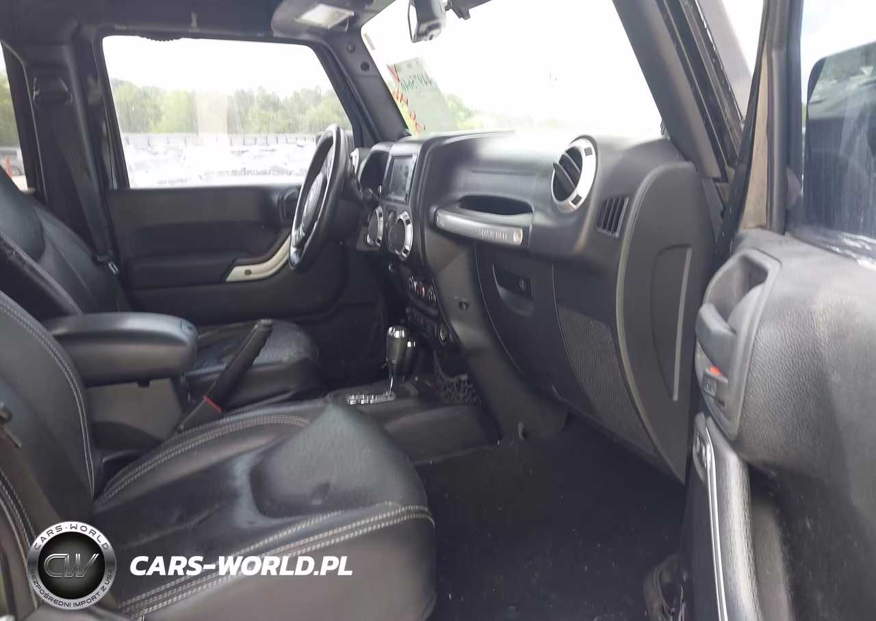 2013 Jeep Wrangler Unlimited Rubicon VIN:1C4BJWFG2DL504647 - 5
