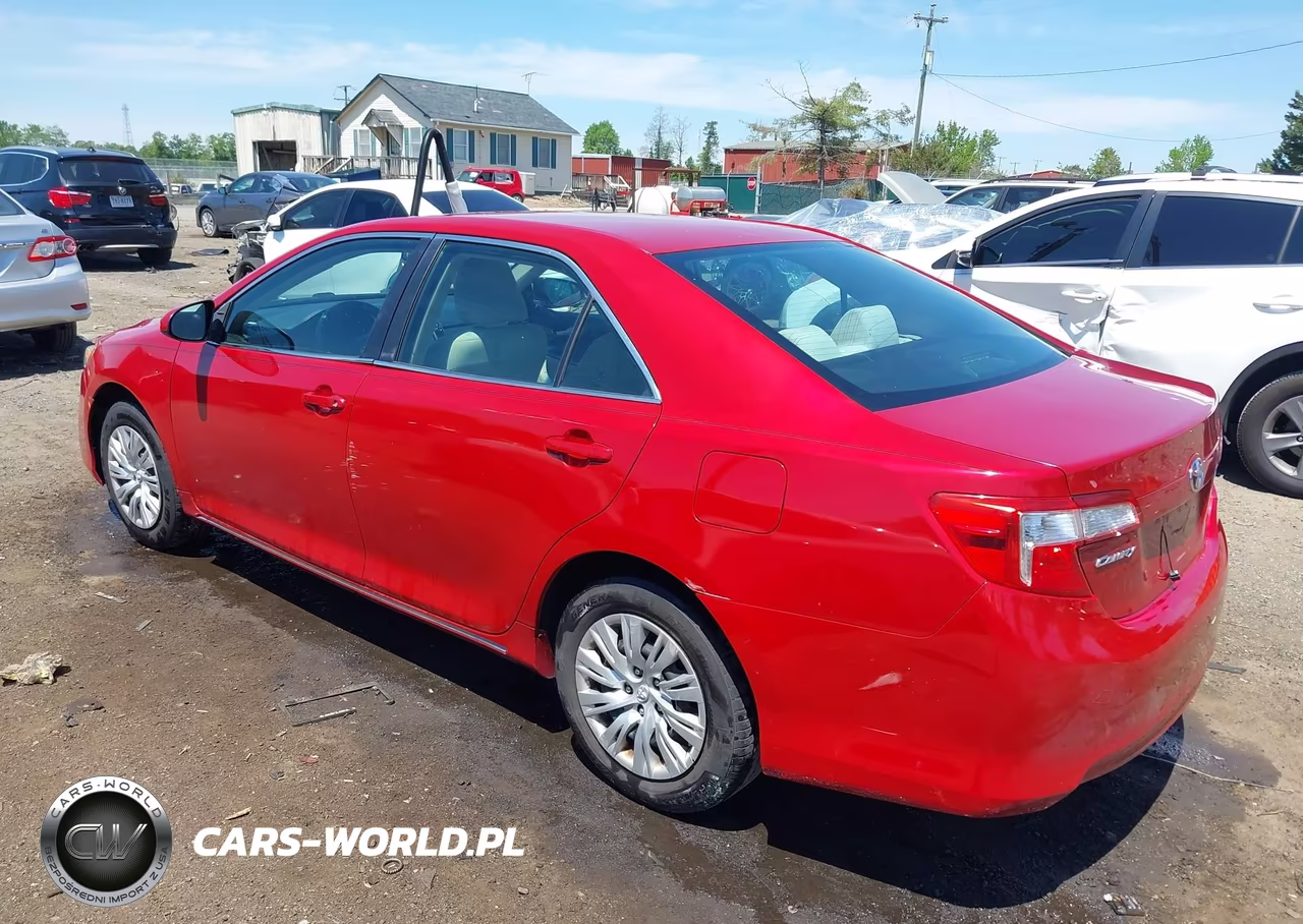 2014 Toyota Camry Le VIN:4T1BF1FKXEU760745 - 3