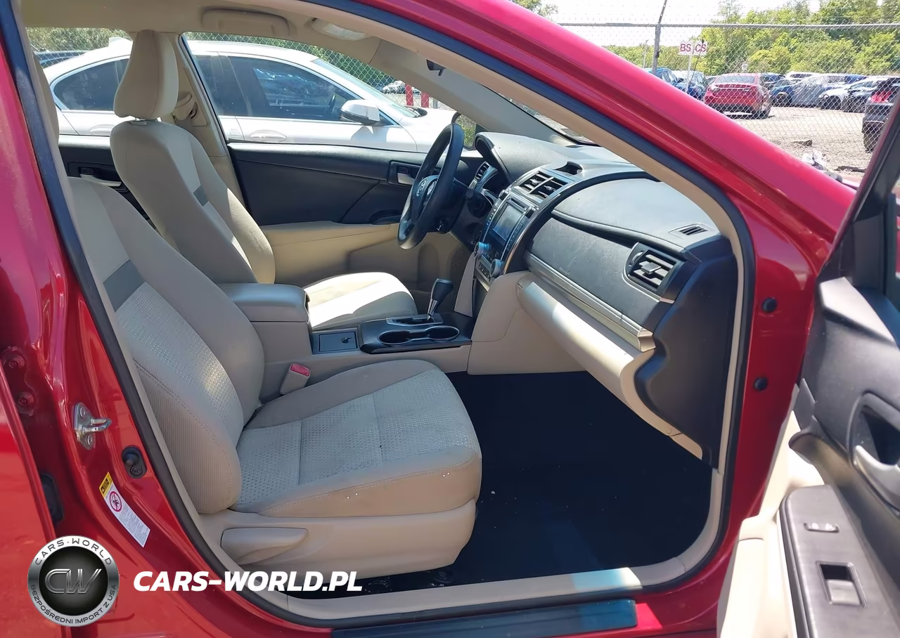 2014 Toyota Camry Le VIN:4T1BF1FKXEU760745 - 5
