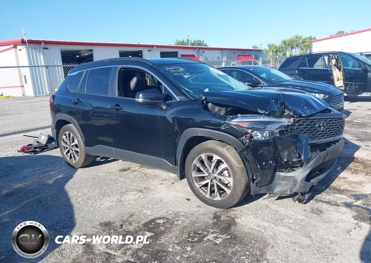 2024 Toyota Corolla Cross Xle