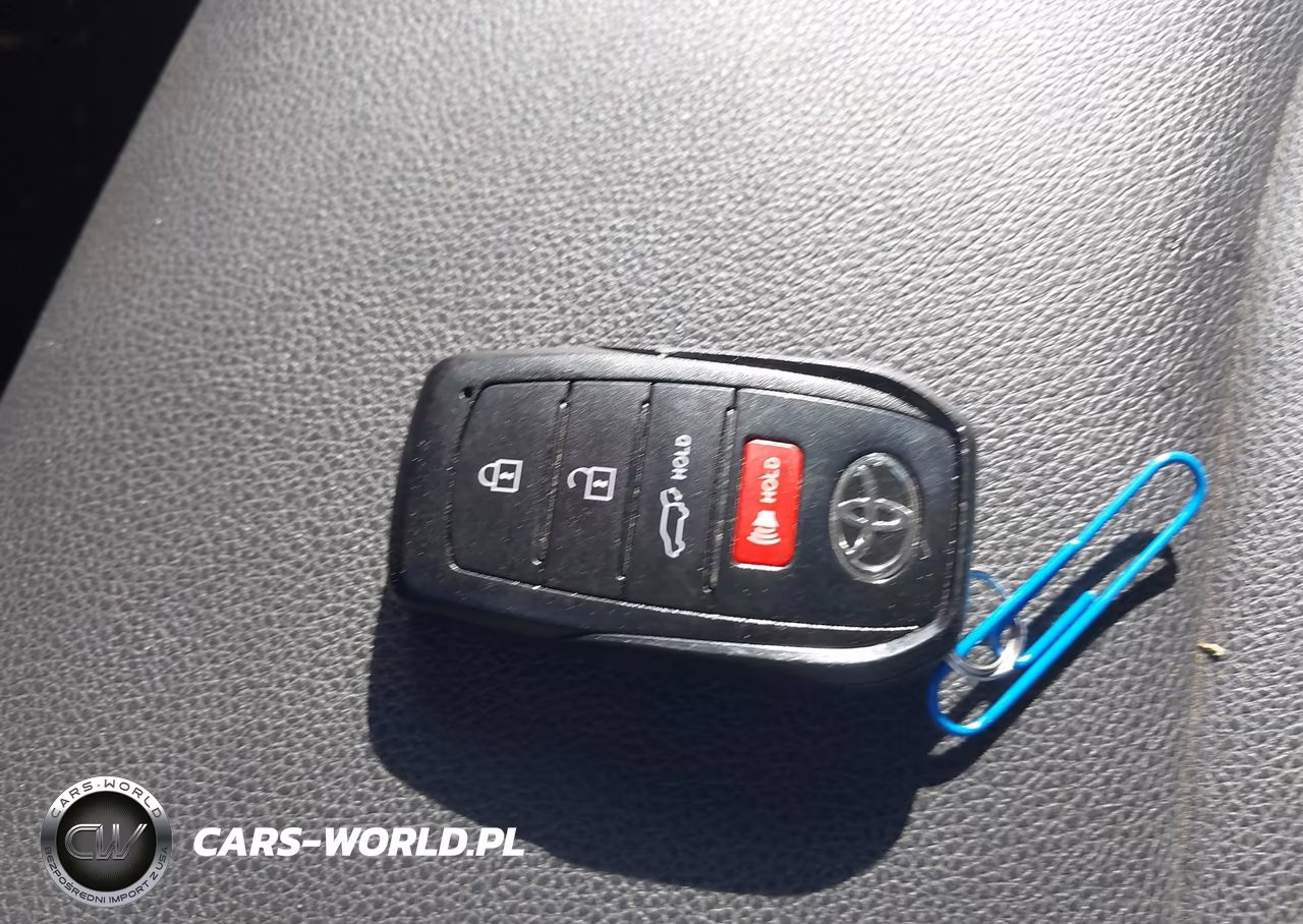 2024 Toyota Corolla Cross Xle VIN:7MUDAAAG1RV084832 - 11