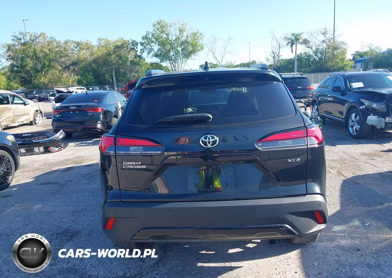 2024 Toyota Corolla Cross Xle VIN:7MUDAAAG1RV084832 - 16