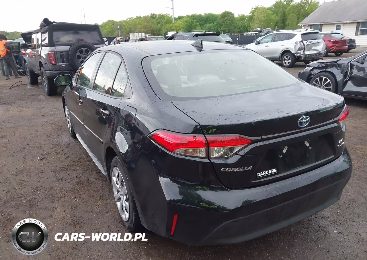 2025 Toyota Corolla Hybrid Le VIN:JTDBCMFE0S3100353 - 3