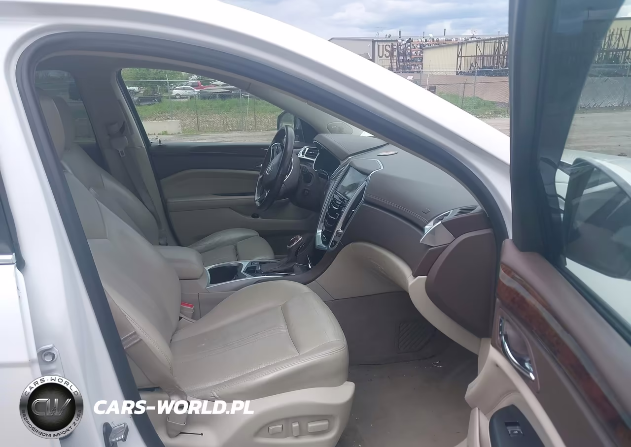 2014 Cadillac Srx Performance Collection VIN:3GYFNFE33ES586401 - 5