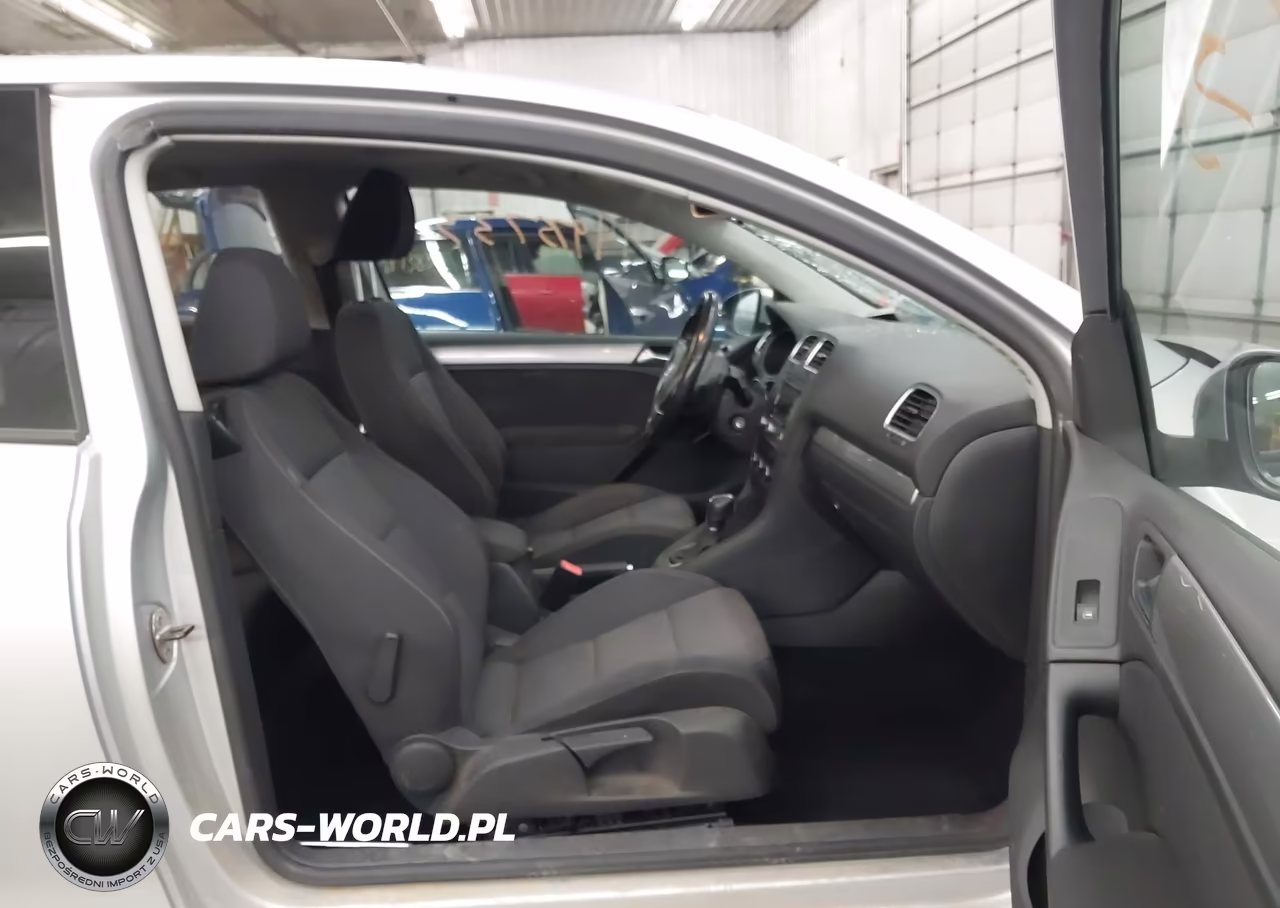 2012 Volkswagen Golf Tdi 2-Door VIN:WVWBM7AJ7CW204731 - 5