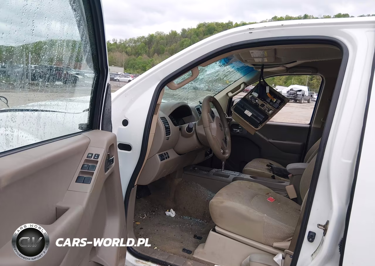 2015 Nissan Frontier VIN:1N6AD0EV7FN717002 - 5