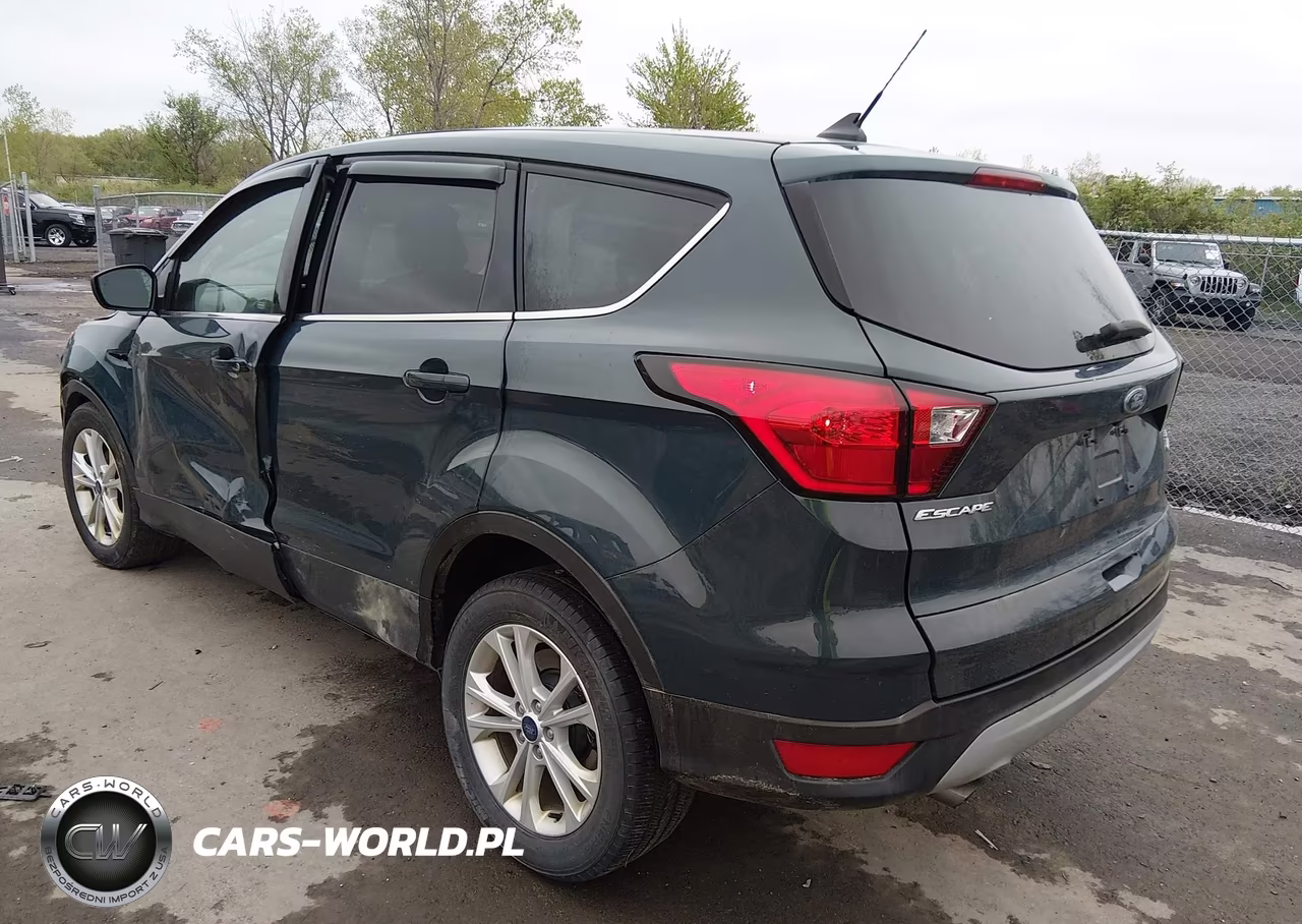 2019 Ford Escape Se VIN:1FMCU0GD3KUA14539 - 3
