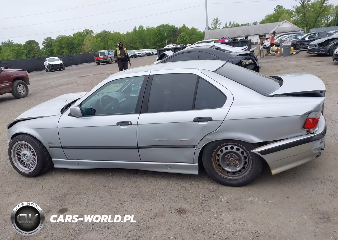 1998 BMW 328I VIN:WBACD4321WAV60213 - 15