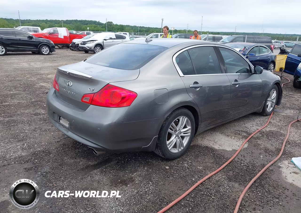 2010 Infiniti G37 Journey VIN:JN1CV6APXAM405390 - 4