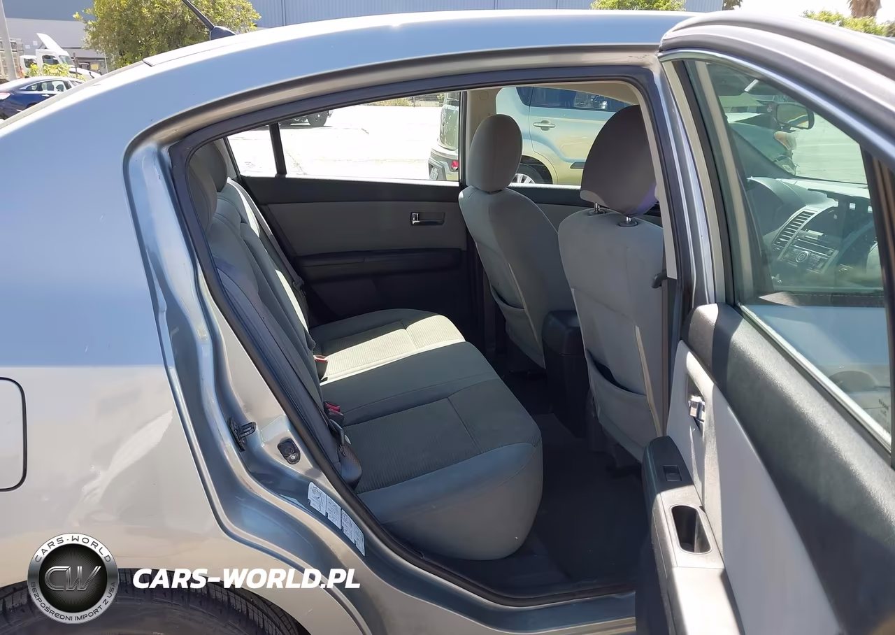 2010 Nissan Sentra 2.0S VIN:3N1AB6APXAL629978 - 8