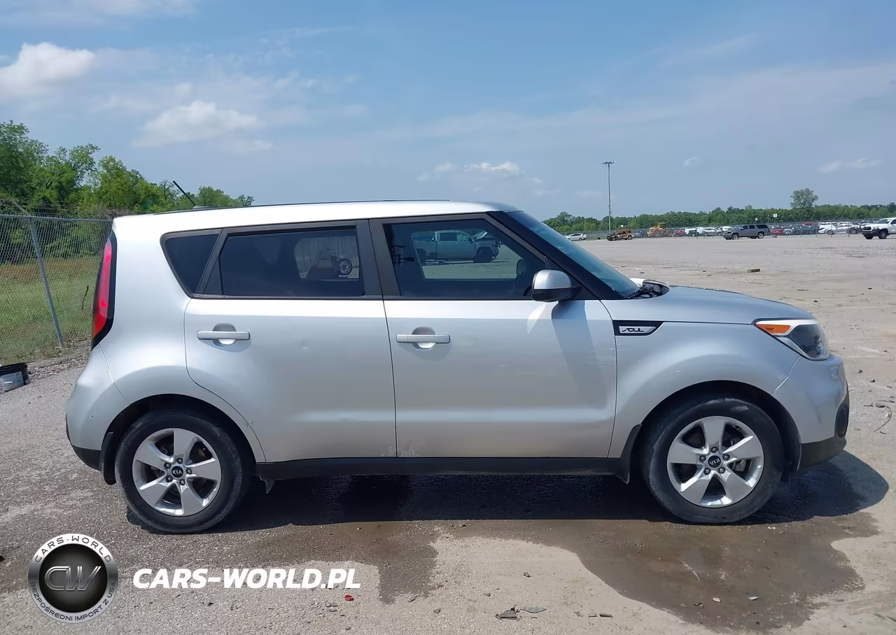 2017 Kia Soul VIN:KNDJN2A22H7501170 - 13