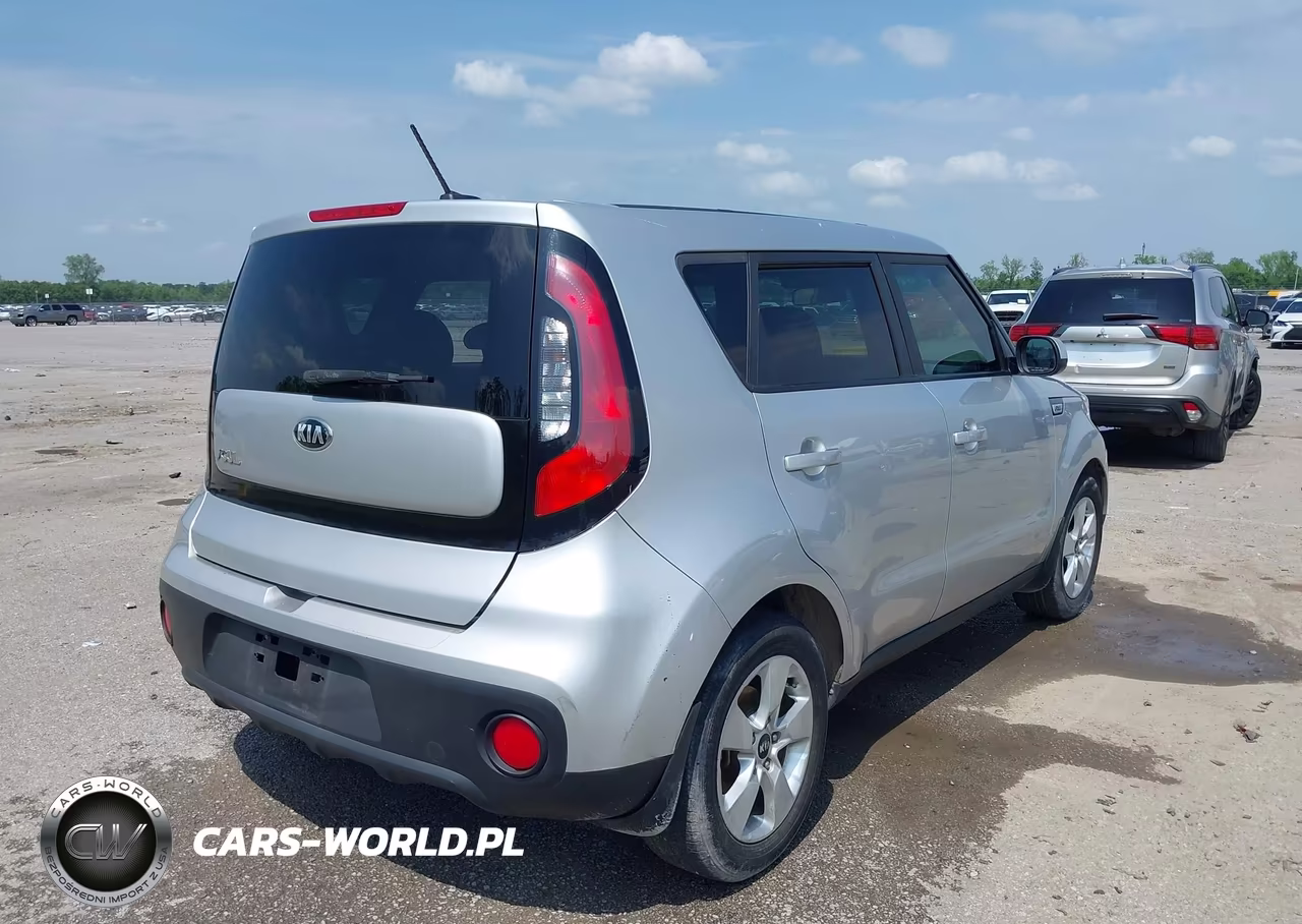 2017 Kia Soul VIN:KNDJN2A22H7501170 - 4