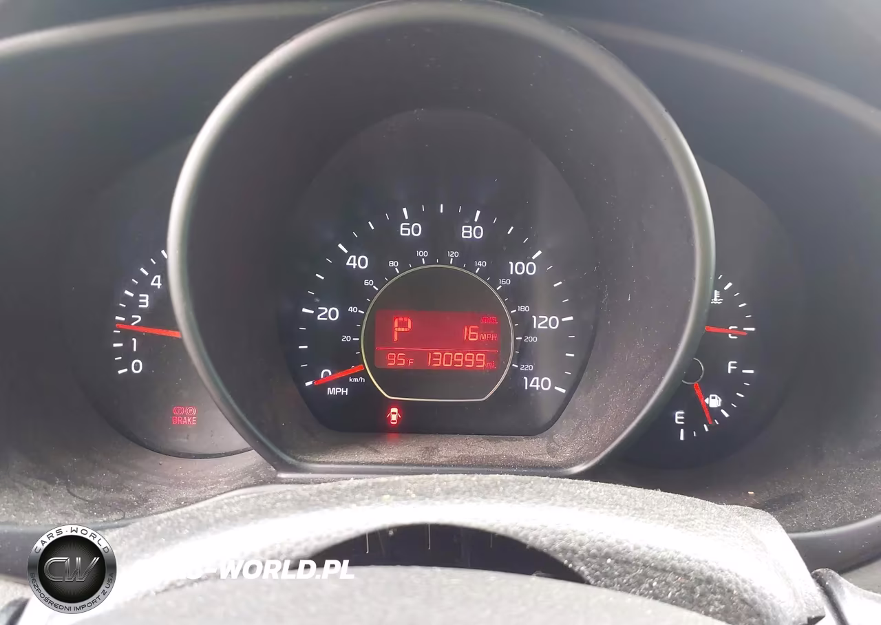 2017 Kia Soul VIN:KNDJN2A22H7501170 - 7