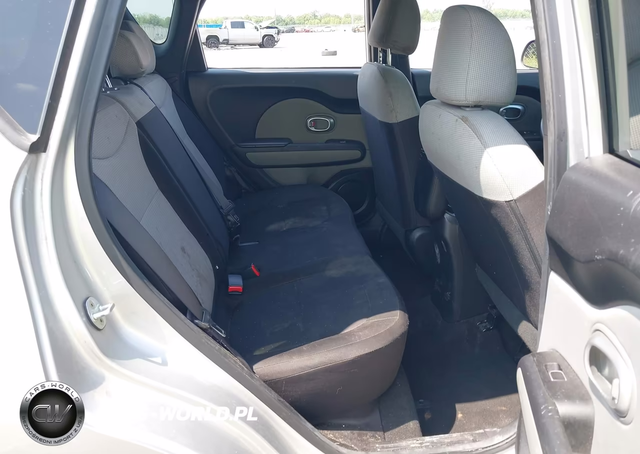 2017 Kia Soul VIN:KNDJN2A22H7501170 - 8
