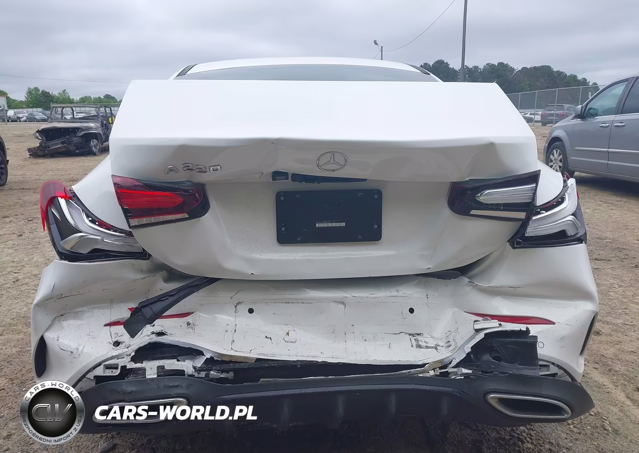 2021 Mercedes-Benz A 220 VIN:W1K3G4EBXMJ255139 - 18