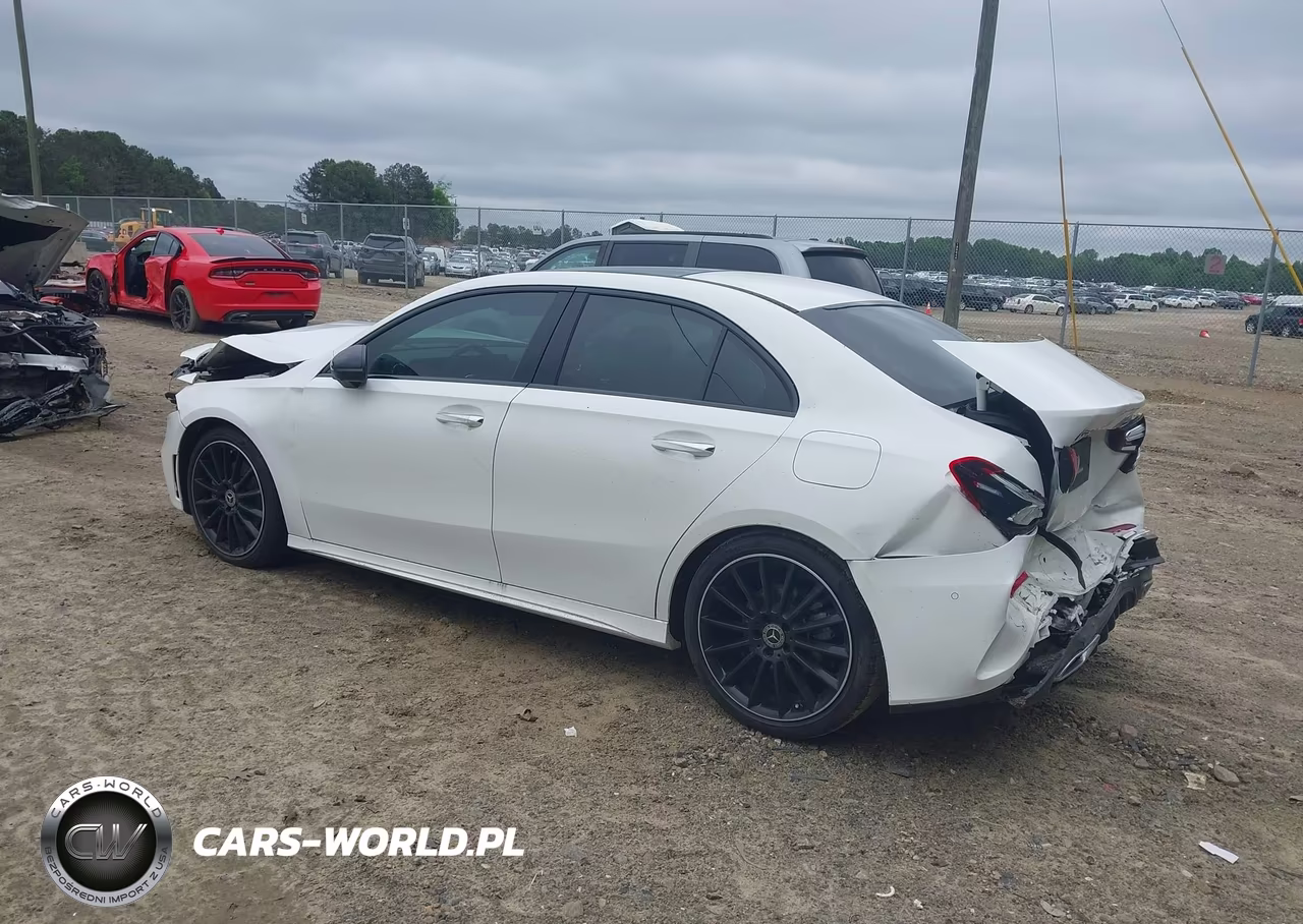 2021 Mercedes-Benz A 220 VIN:W1K3G4EBXMJ255139 - 3