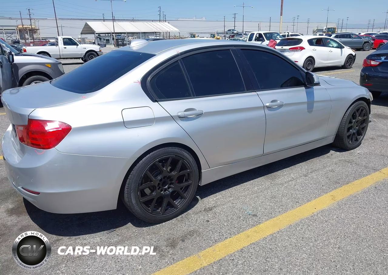 2012 BMW 328I VIN:WBA3A5C50CF256359 - 4