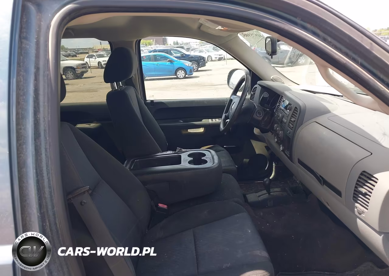 2010 Chevrolet Silverado 1500 Ls VIN:3GCRKREA2AG290908 - 5