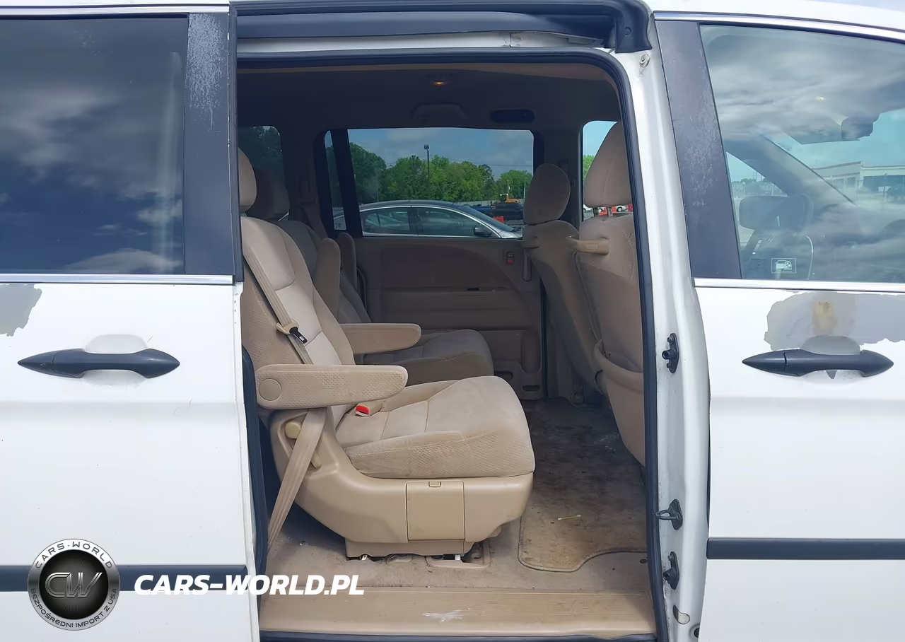 2007 Honda Odyssey Lx VIN:5FNRL38227B087479 - 8