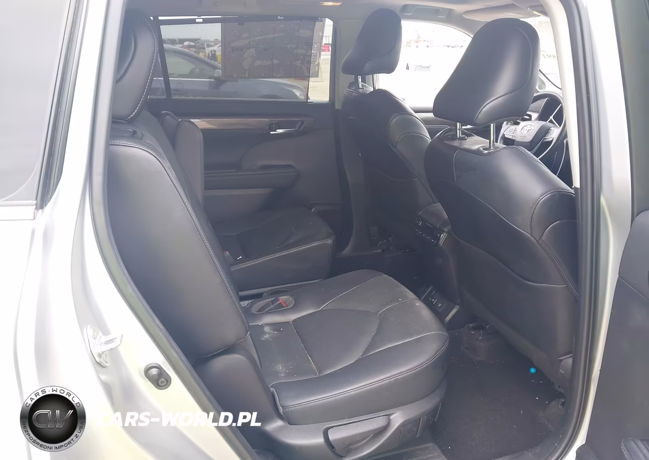 2023 Toyota Highlander Platinum VIN:5TDKDRAHXPS508537 - 8