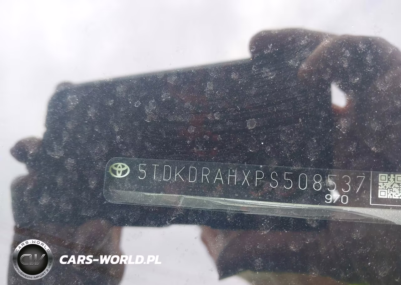2023 Toyota Highlander Platinum VIN:5TDKDRAHXPS508537 - 9