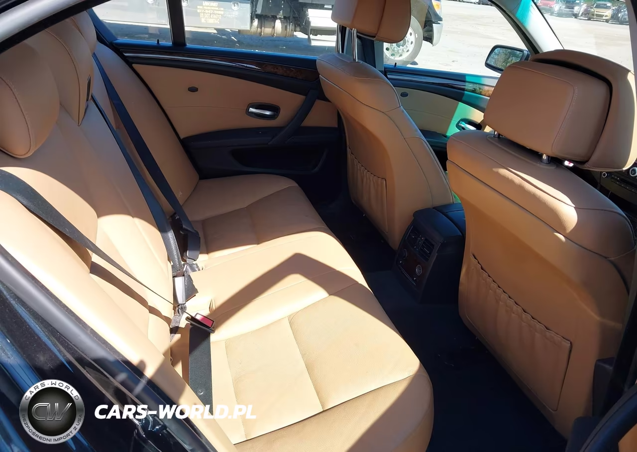 2008 BMW 528Xi VIN:WBANV13558BZ45236 - 8