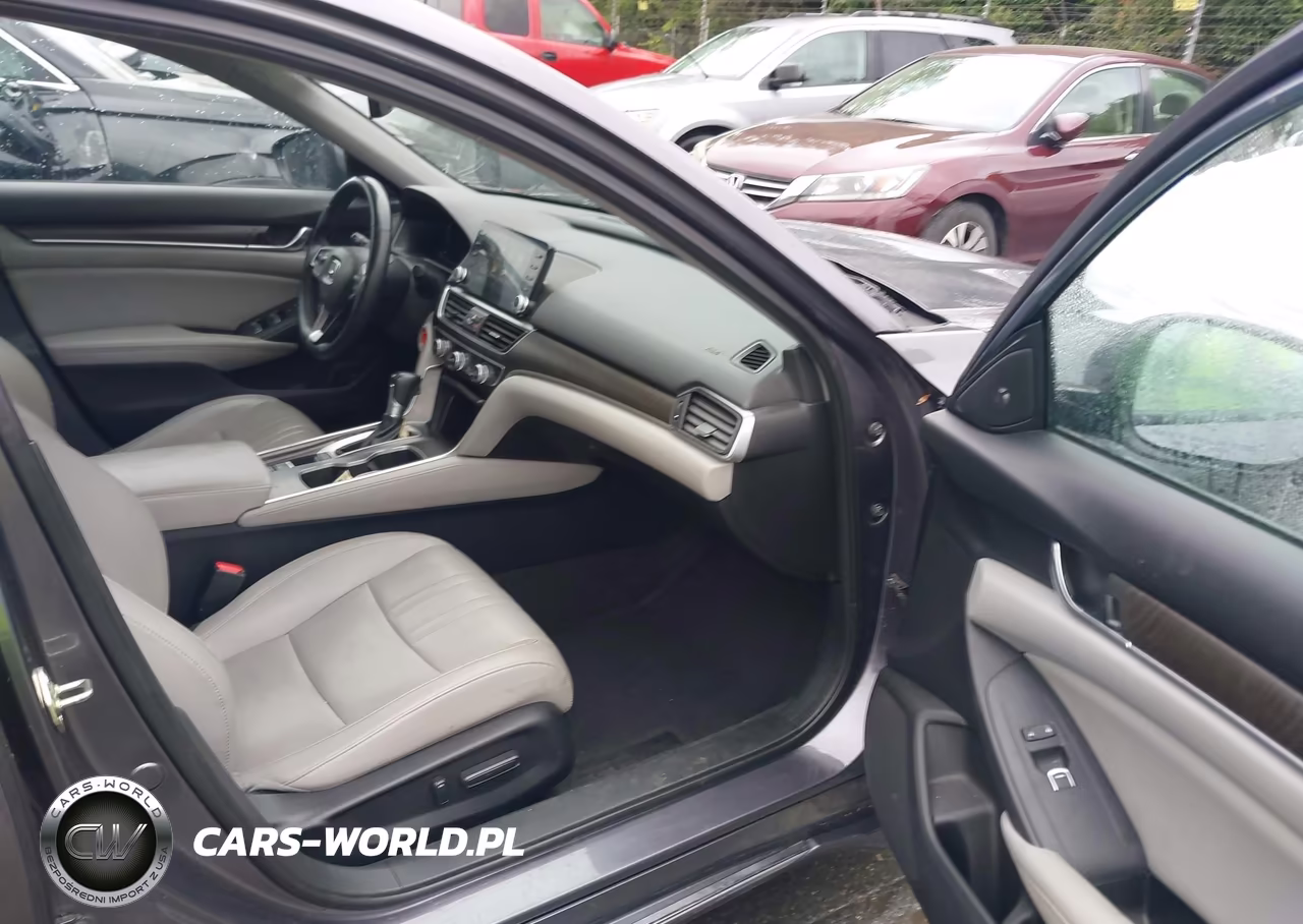 2018 Honda Accord Ex-L VIN:1HGCV1F5XJA267425 - 5
