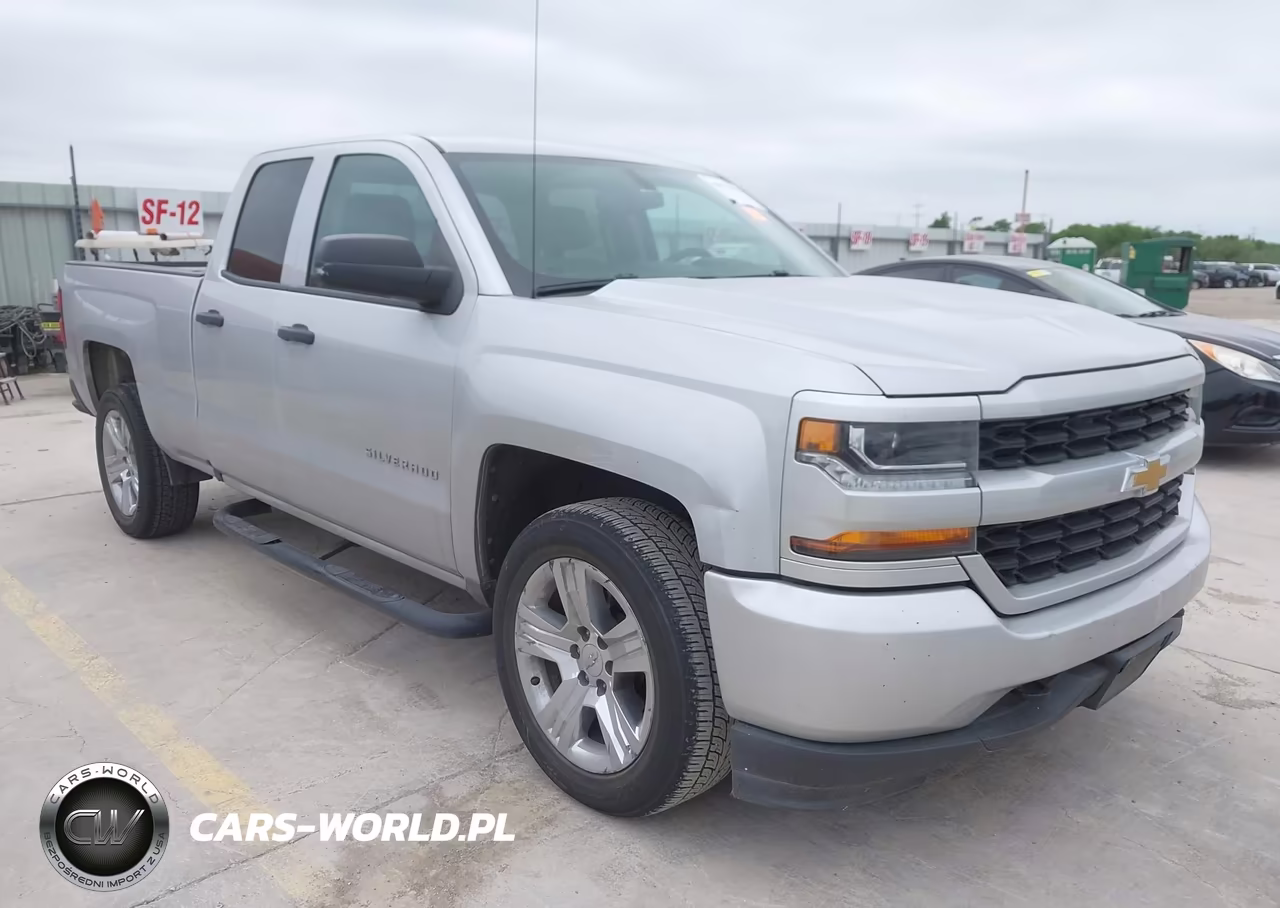 2018 Chevrolet Silverado 1500 Custom – zdjęcie 1 z 16