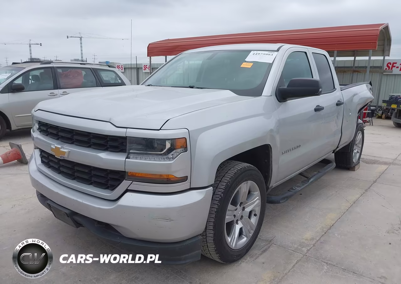 2018 Chevrolet Silverado 1500 Custom VIN:1GCRCPEH4JZ152723 - 2