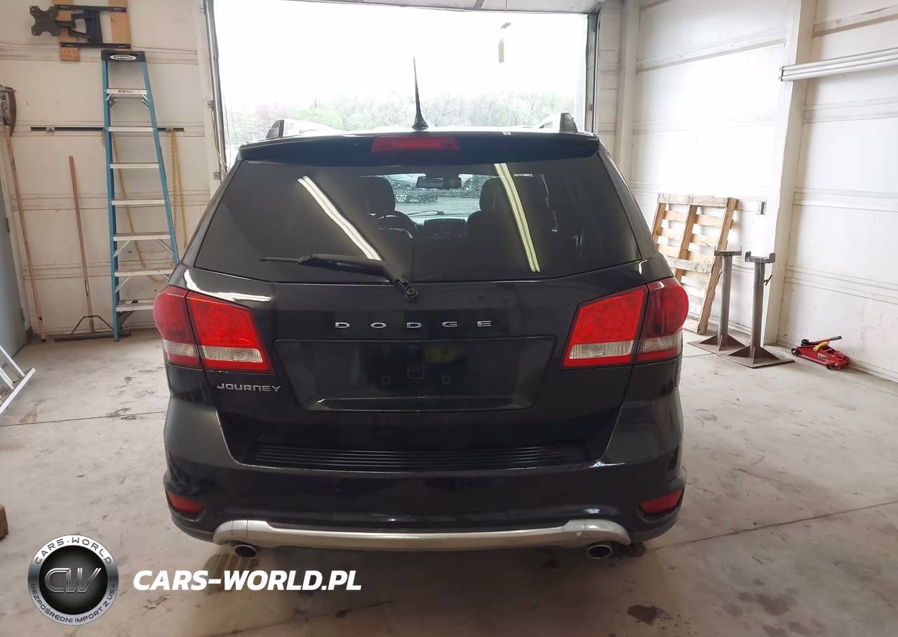 2017 Dodge Journey Crossroad Plus VIN:3C4PDCGG3HT619536 - 16