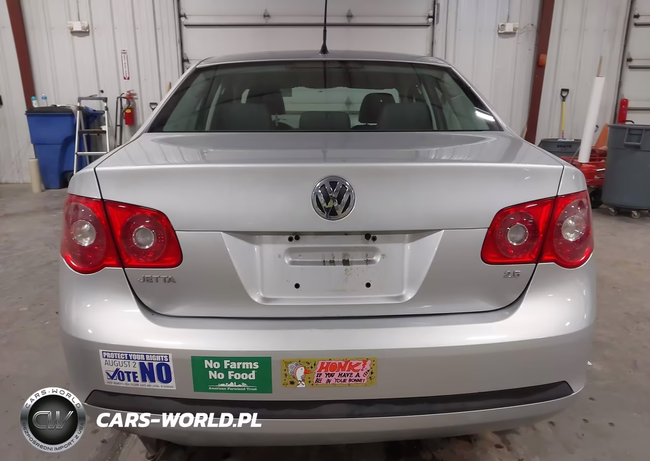 2007 Volkswagen Jetta Wolfsburg Edition VIN:3VWEF71K67M192137 - 16