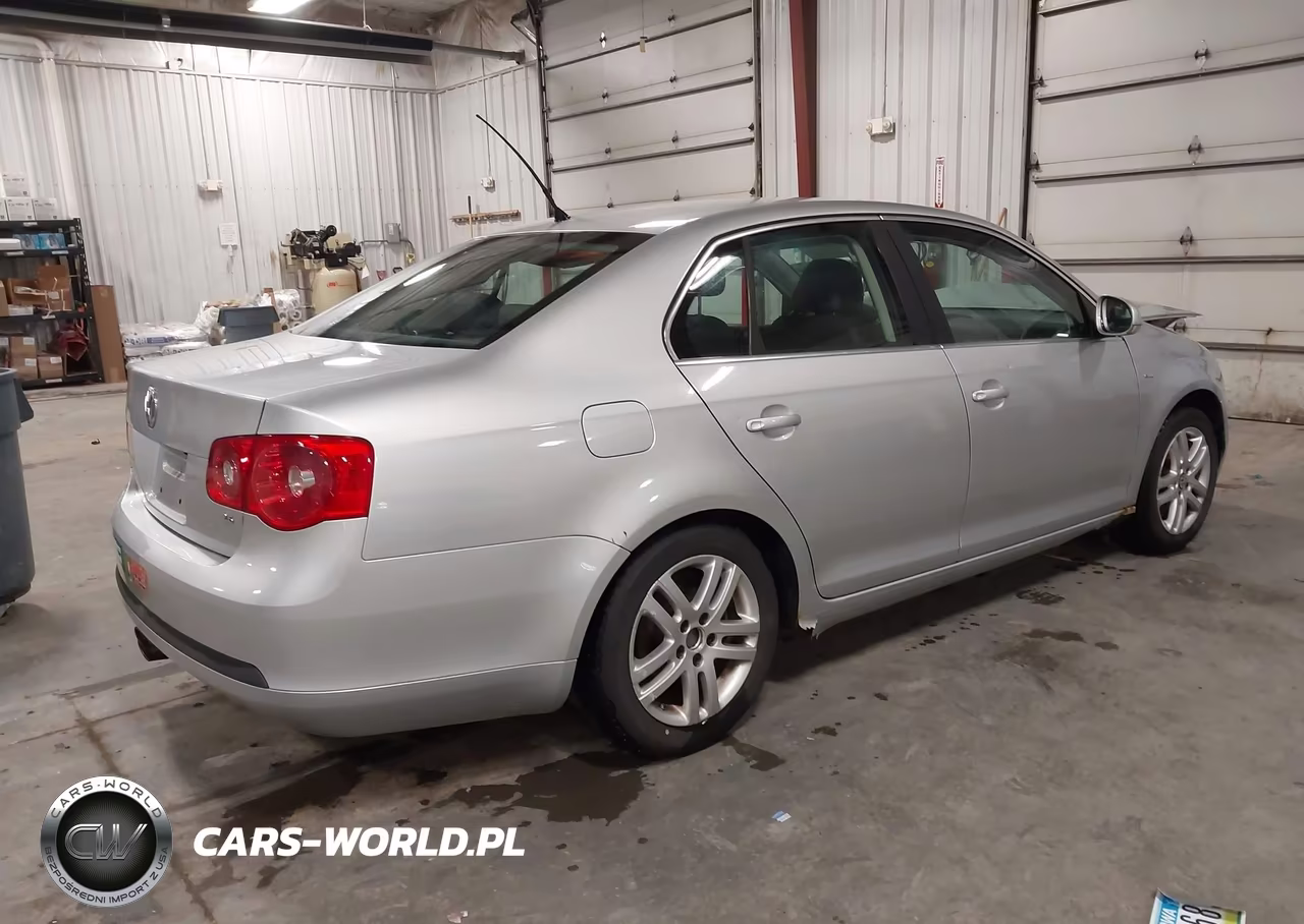 2007 Volkswagen Jetta Wolfsburg Edition VIN:3VWEF71K67M192137 - 4
