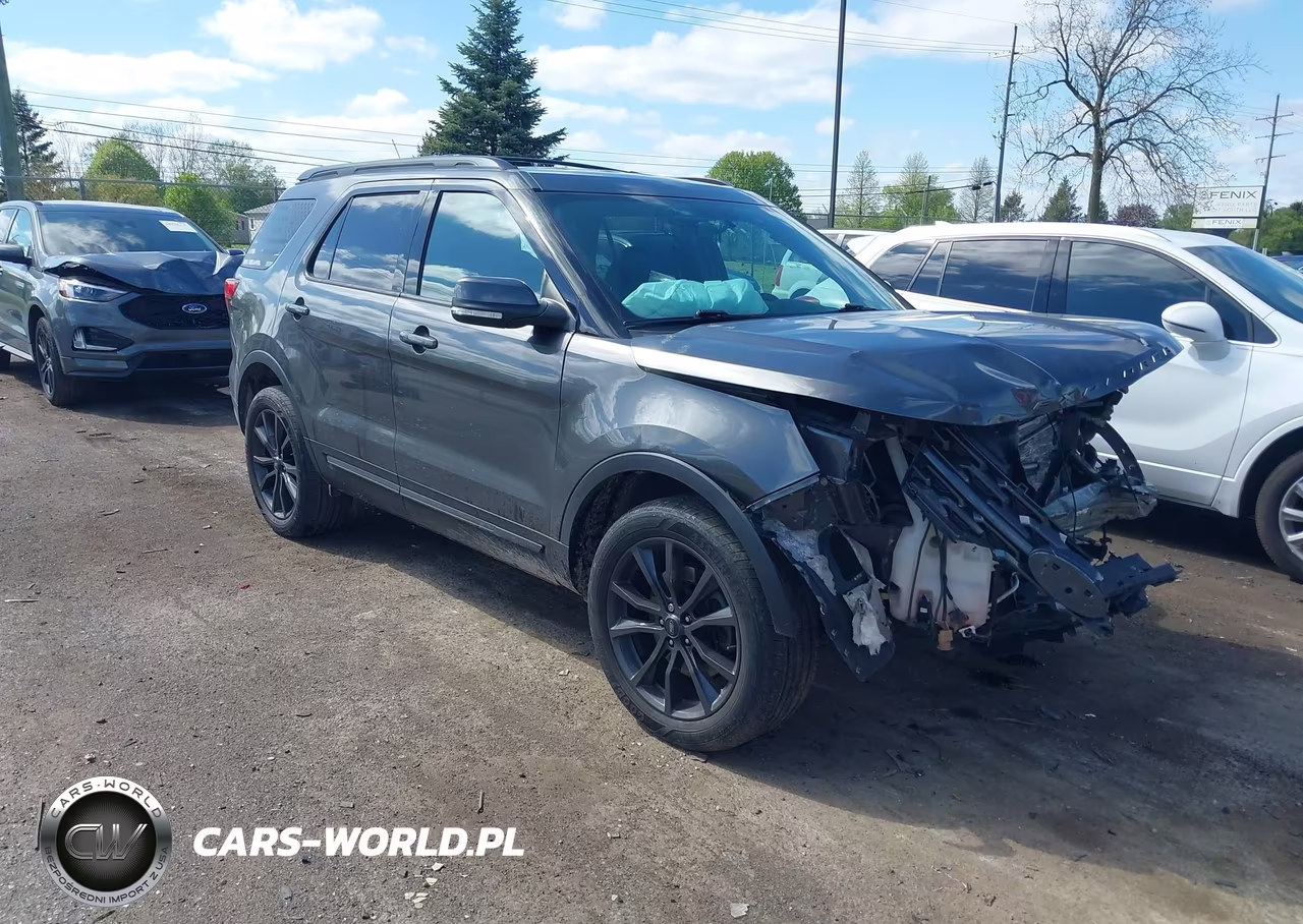 2018 Ford Explorer Xlt