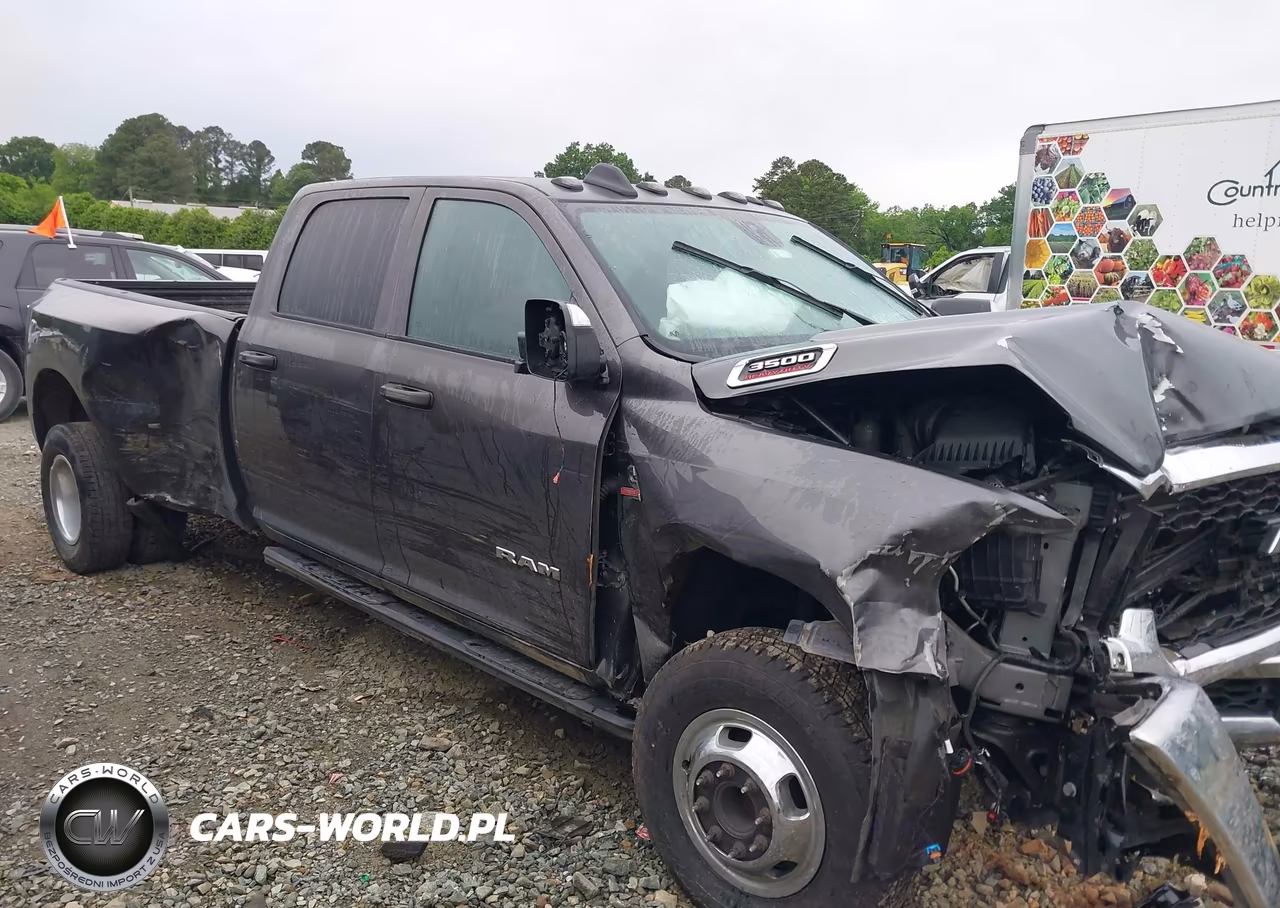 2022 Ram 3500 Tradesman 4X4 8' Box VIN:3C63RRGL4NG152140 - 12