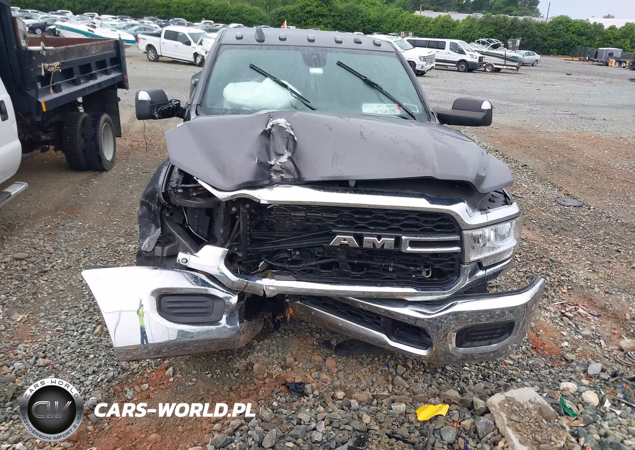 2022 Ram 3500 Tradesman 4X4 8' Box VIN:3C63RRGL4NG152140 - 6