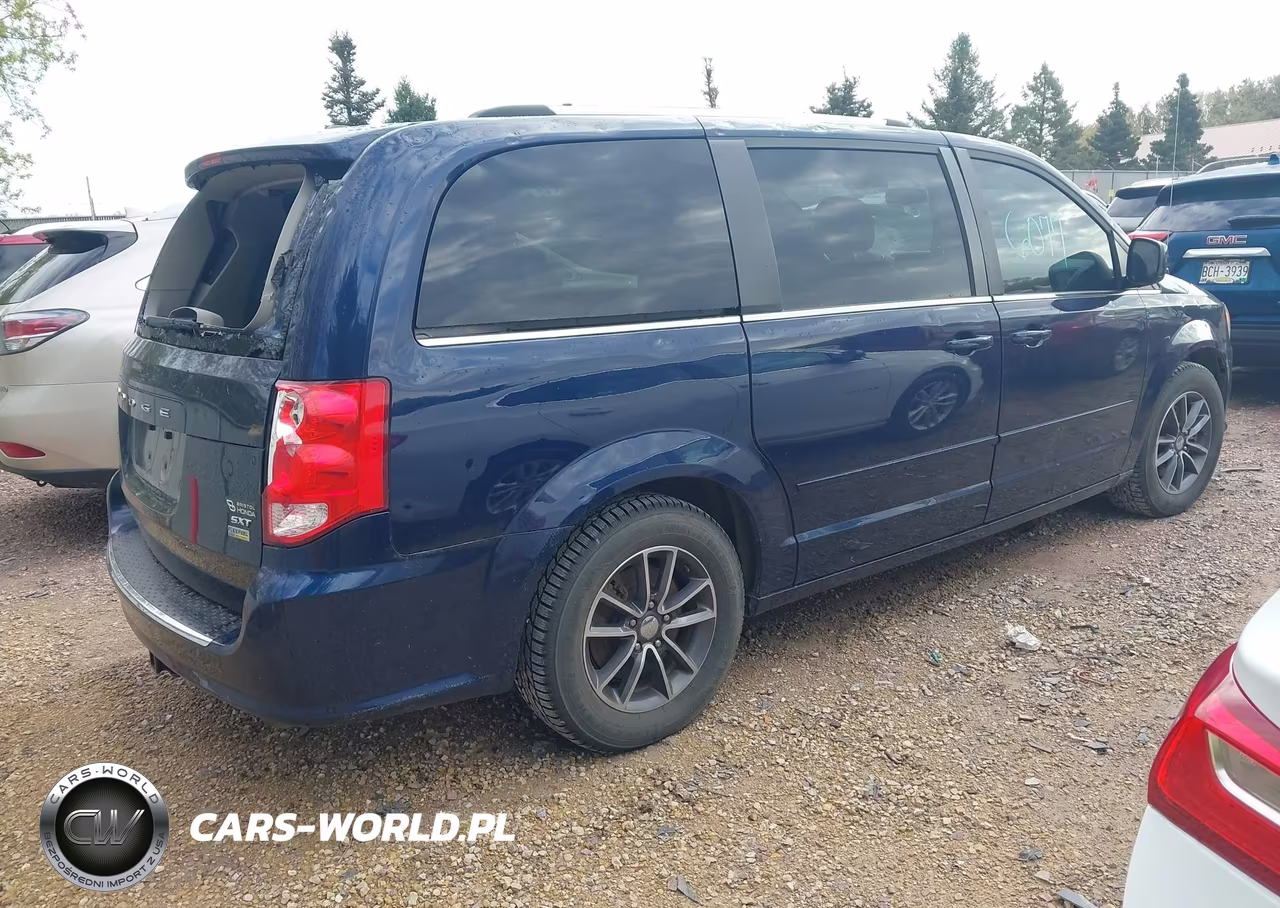 2017 Dodge Grand Caravan Sxt VIN:2C4RDGCG4HR678264 - 4