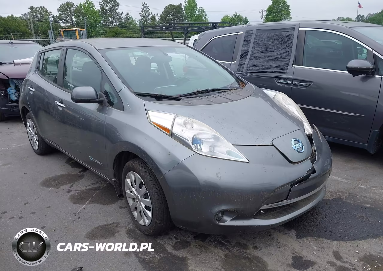 2014 Nissan Leaf S
