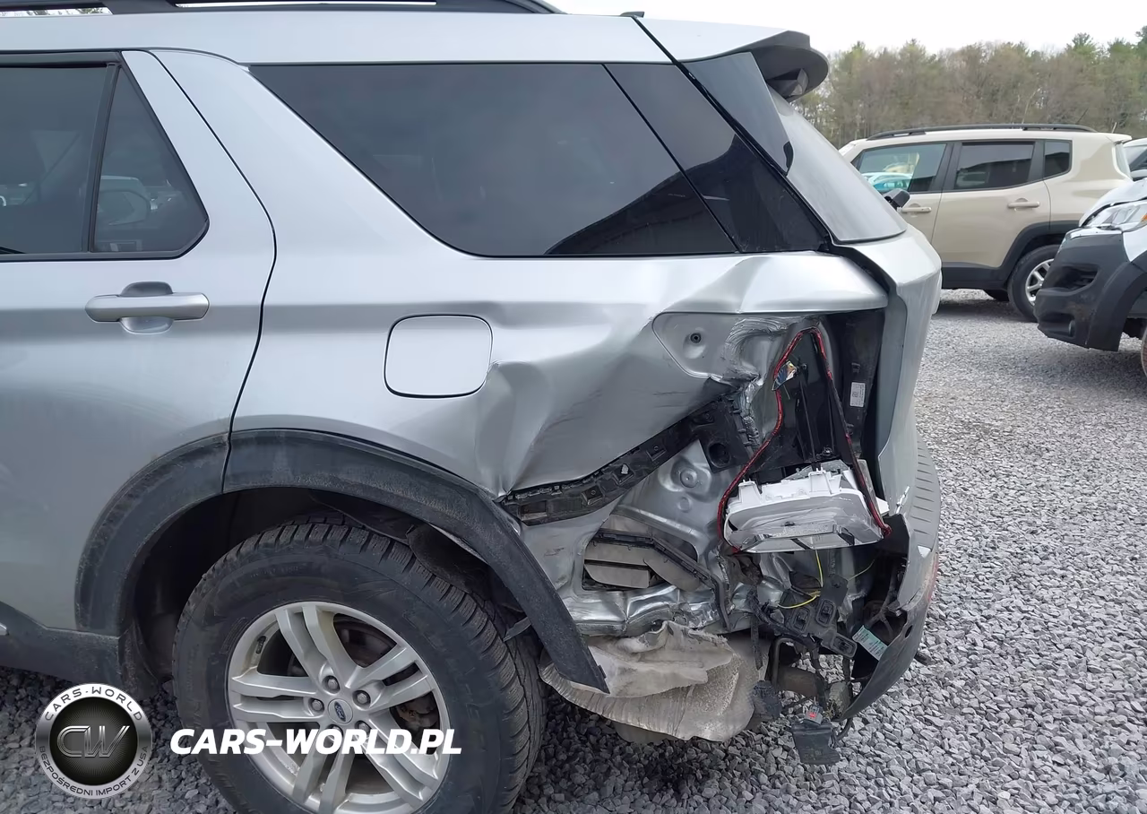 2022 Ford Explorer Xlt VIN:1FMSK8DH6NGC47955 - 6