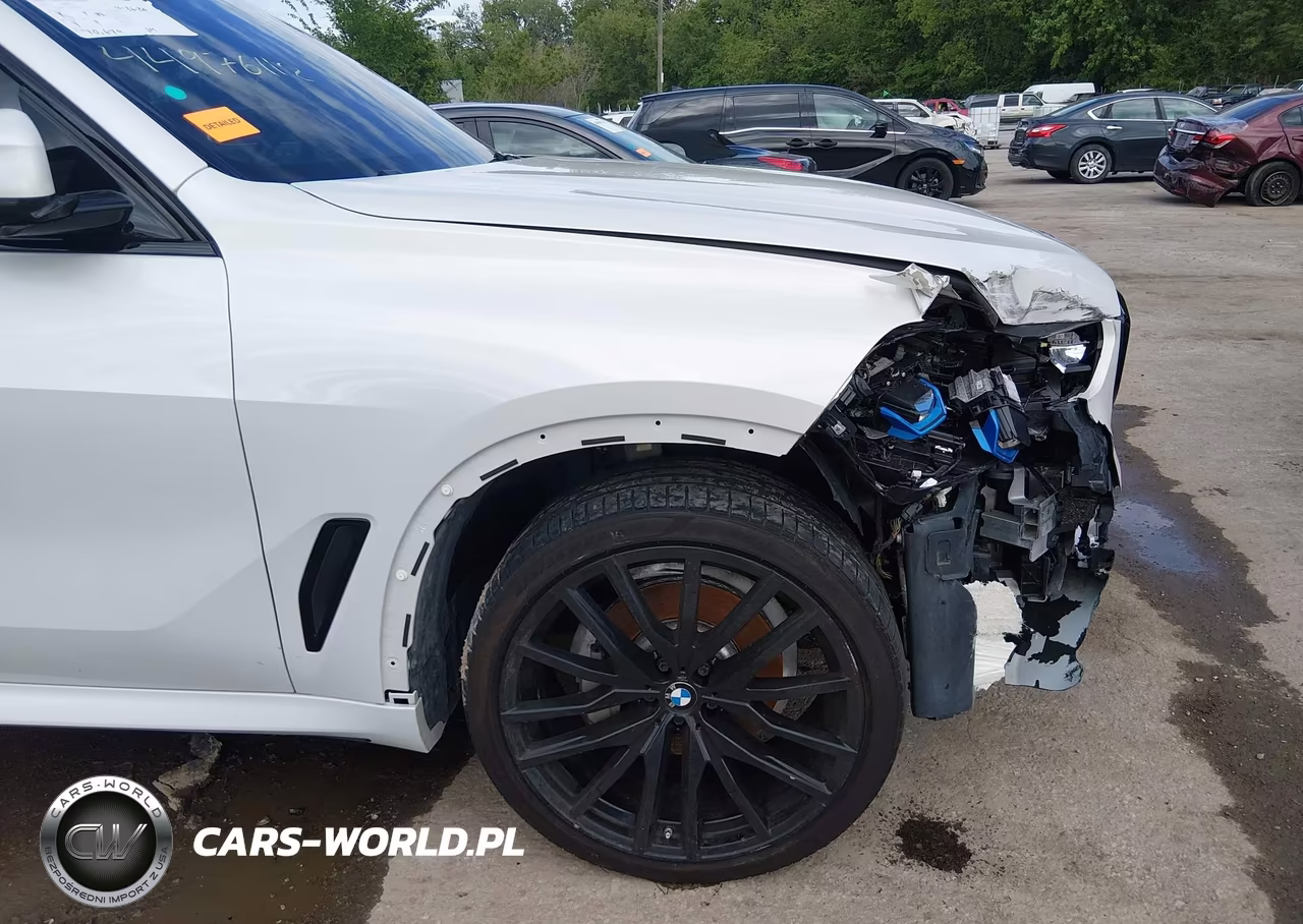 2020 BMW X5 xDrive40I VIN:5UXCR6C04L9B08723 - 17