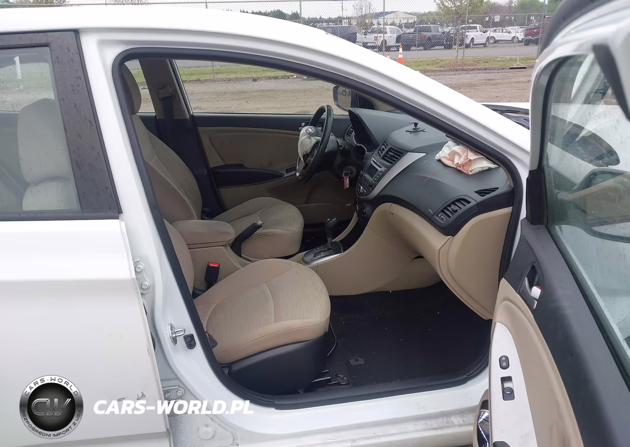 2017 Hyundai Accent Value Edition VIN:KMHCT4AE1HU342997 - 5