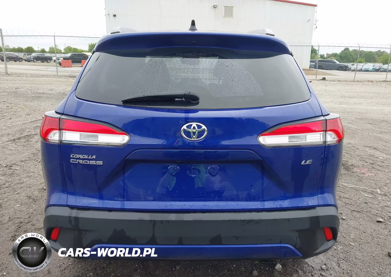 2025 Toyota Corolla Cross Le VIN:7MUCAAAG2SV126491 - 17