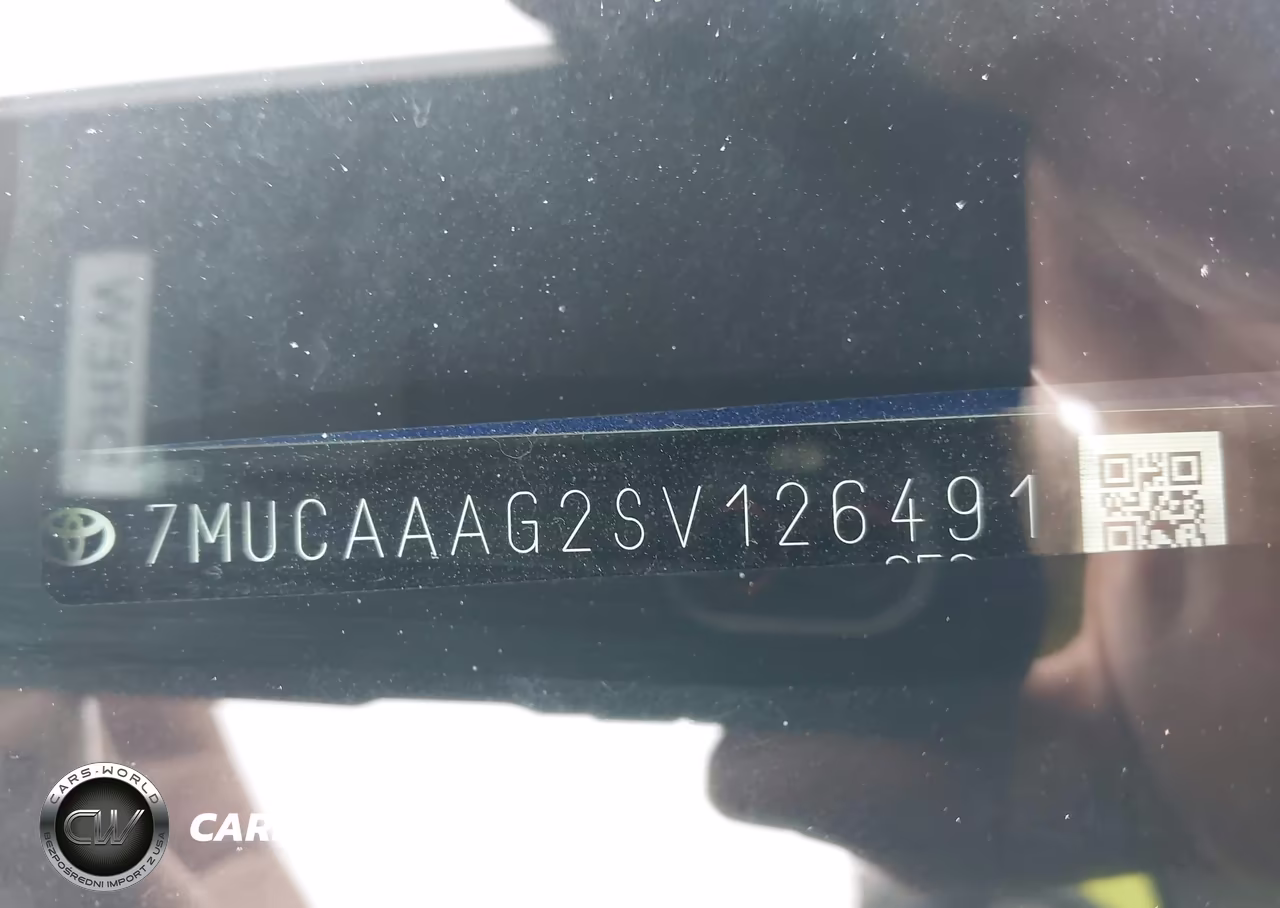 2025 Toyota Corolla Cross Le VIN:7MUCAAAG2SV126491 - 20